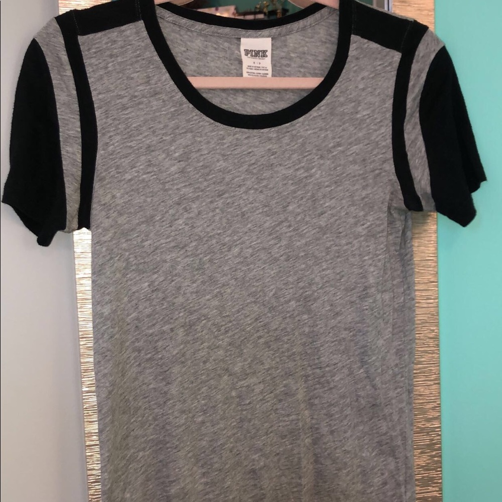 Small VS Pink T-shirt